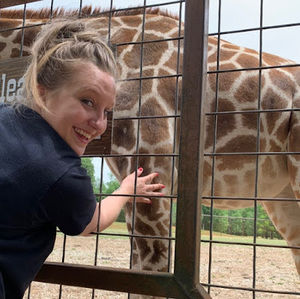 Meet your Posher, Nicole